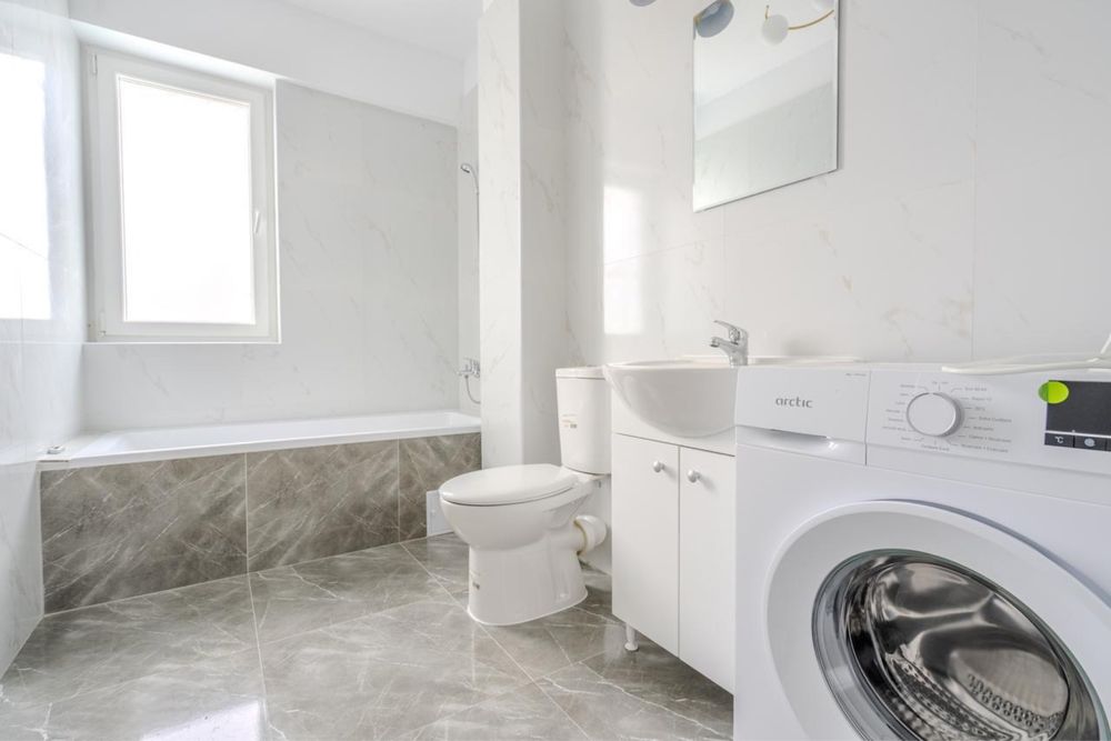 Apartament 2 camere de vanzare Complex Lara
