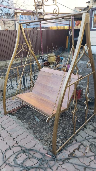 Продаётся качеля
