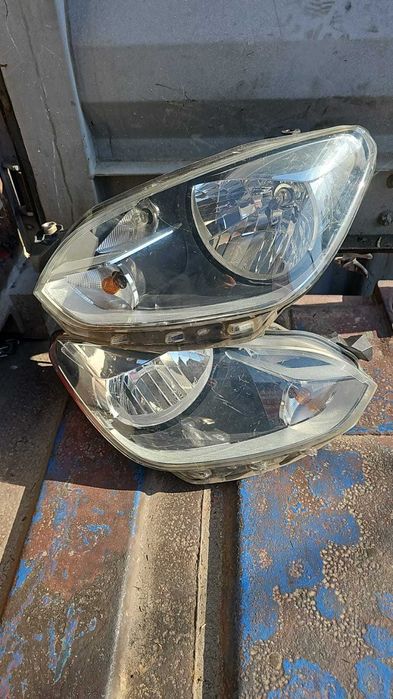 Передние фары на Фольксваген up