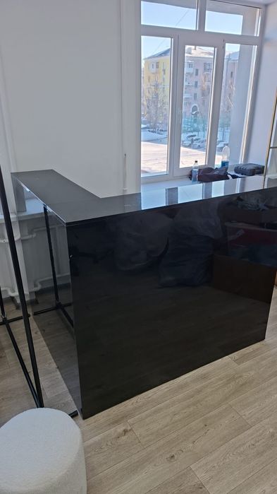 Стол кассовая зона угловая