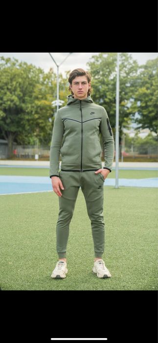 Nike Tech Fleece 10 цвята