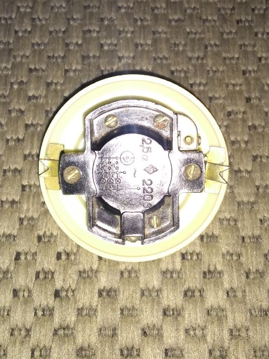 Продам выключатели времён СССР