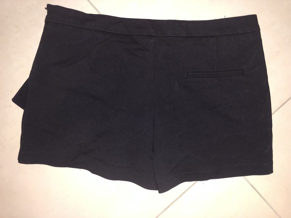 Fusta-pantalon Zara Trafaluc, mar. L, noua fara eticheta