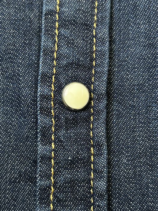 DSQUARED2 Shirts - Blue Men's Denim Shirt  50