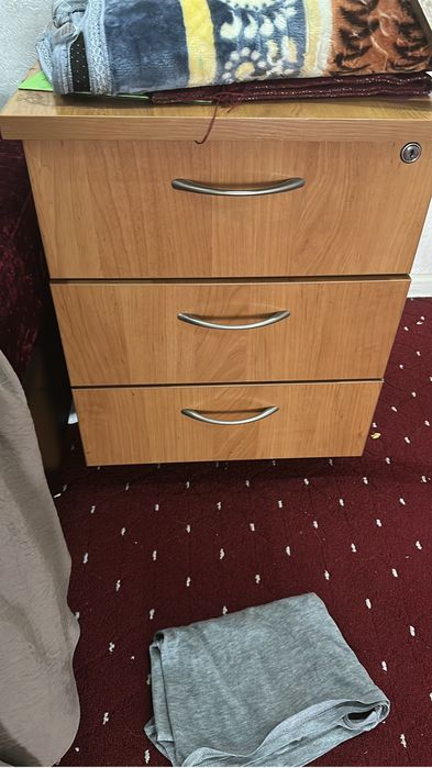 Шкаф 2 шт и тумбы 2 шт