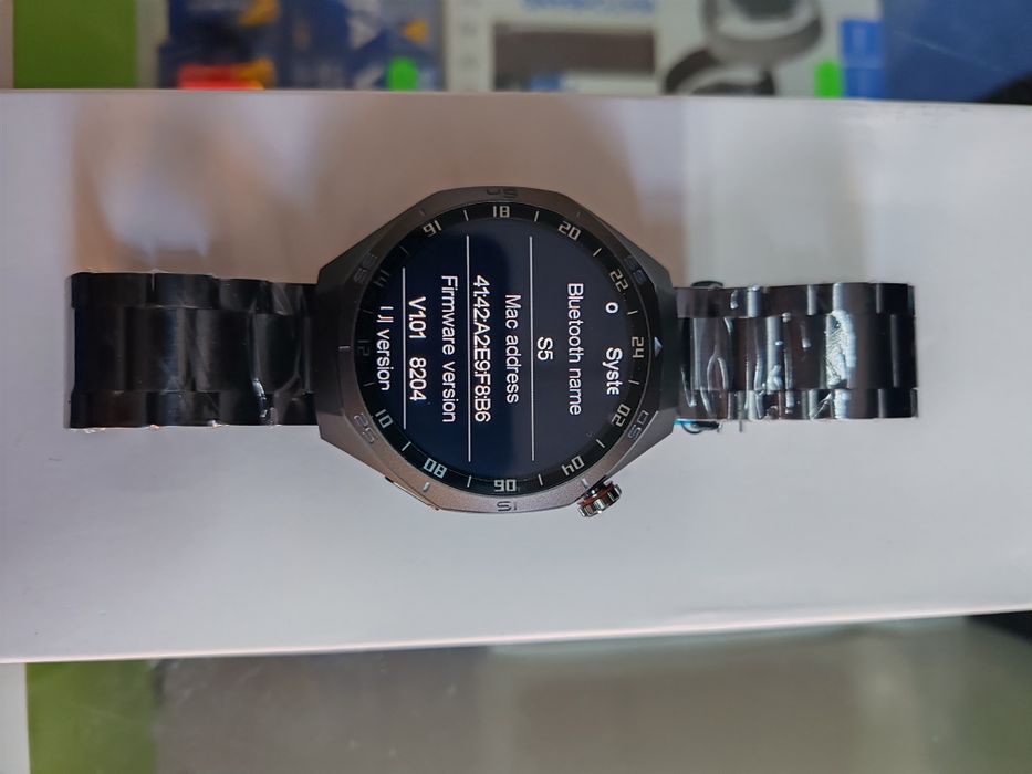 Ceas model nou S5