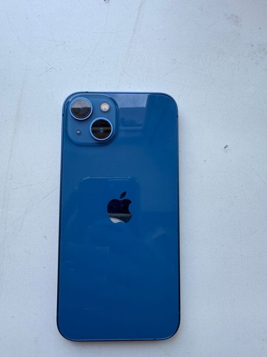 Продам iphone 13