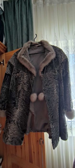 Haină blană astrahan