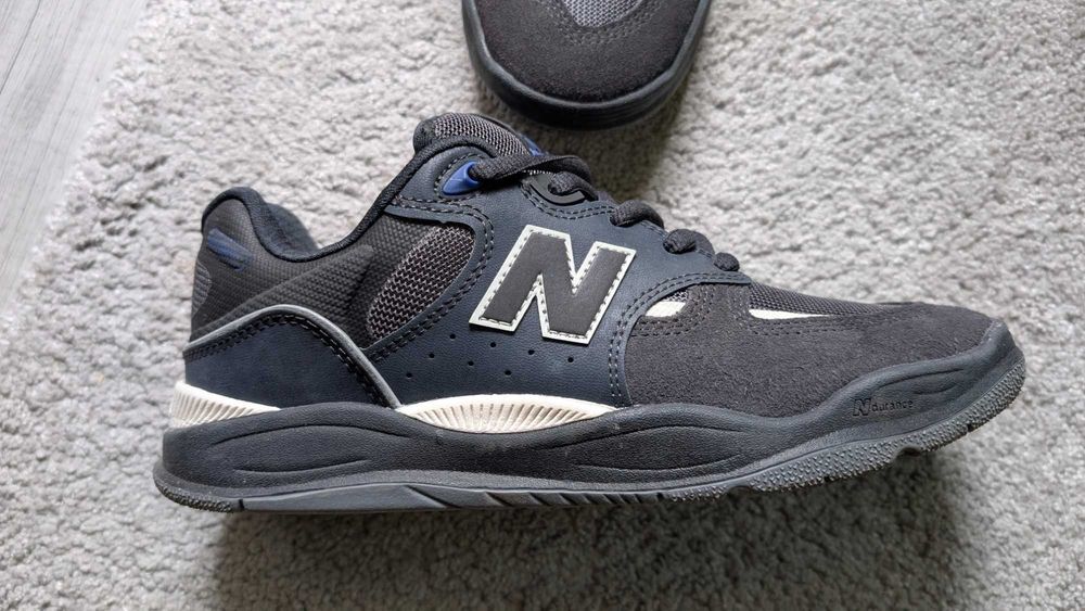 Маратонки New Balance SportStyle NM1010UR Черни размер 41.5