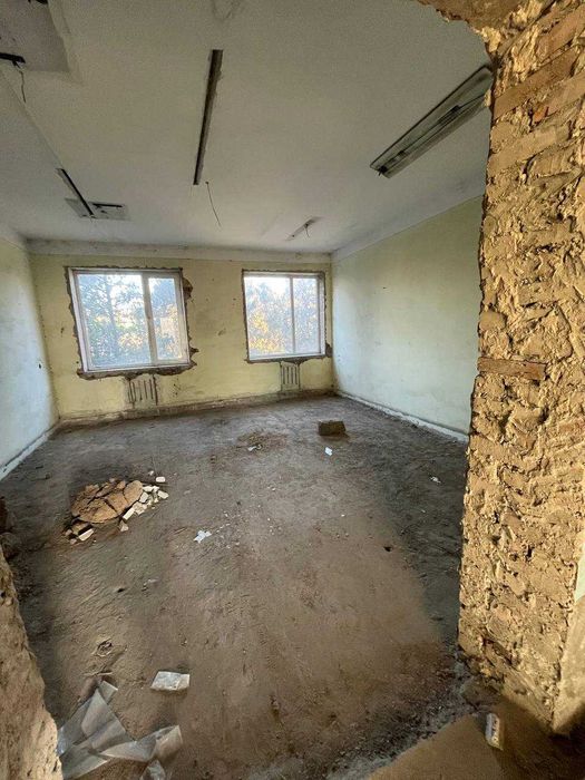 Маъмурий бино ижарага берилади