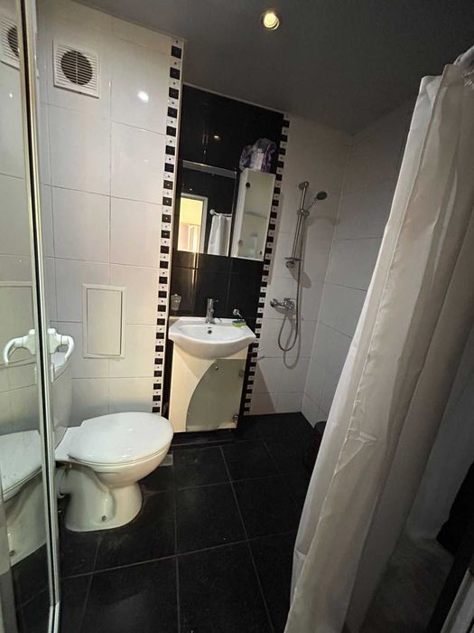 Гарсониера в Три Чучура север