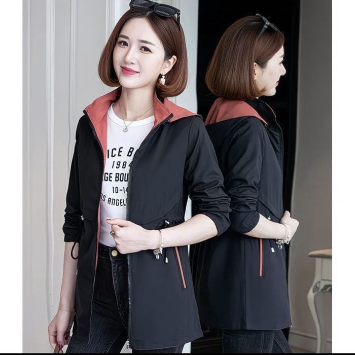 Продаю куртку-ветровку