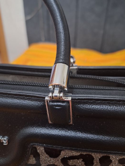 Женская сумка через плечо