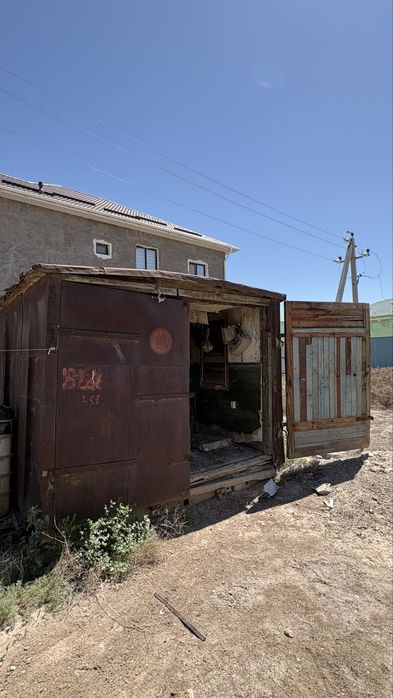 гараж уличный