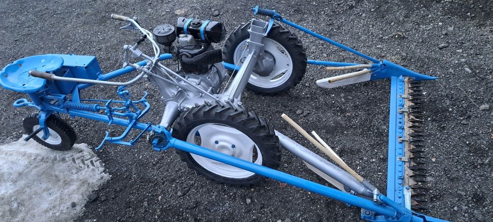 Бензинова косачка БЧС