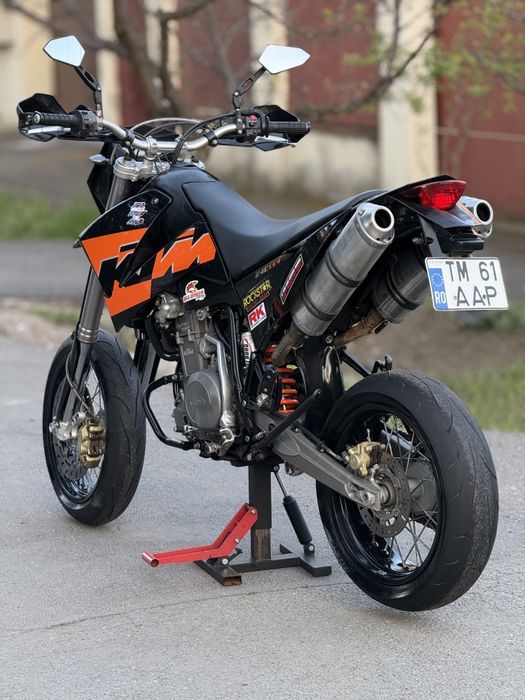 Vând KTM 640 SuperMoto/Enduro/Pornire buton/Înmatriculat/HIGH FLOW/Tobe Leovince/2900€neg!