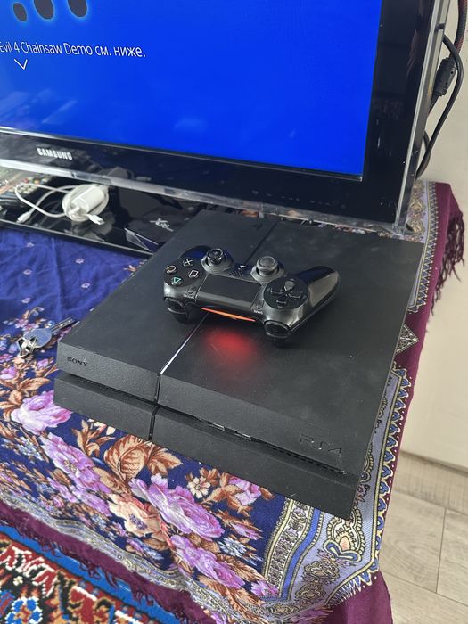 PlayStation 4 в хорошем состоянии