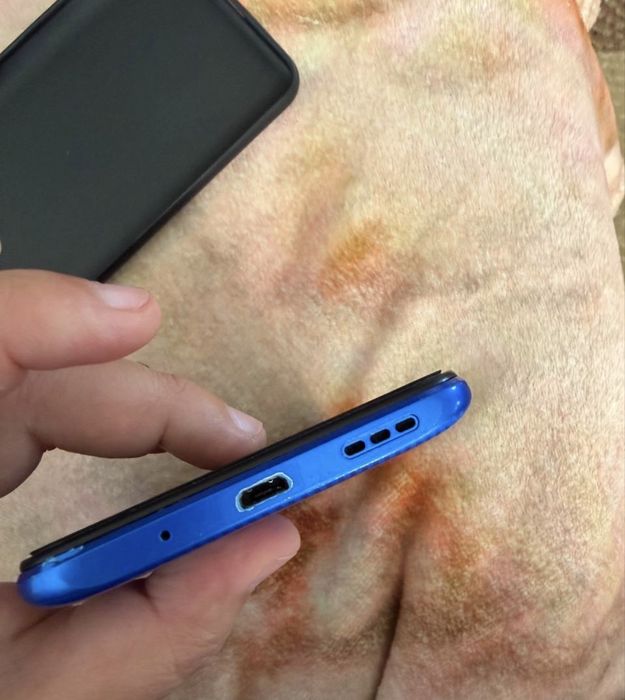 Смартфон Xiaomi Redmi 9С