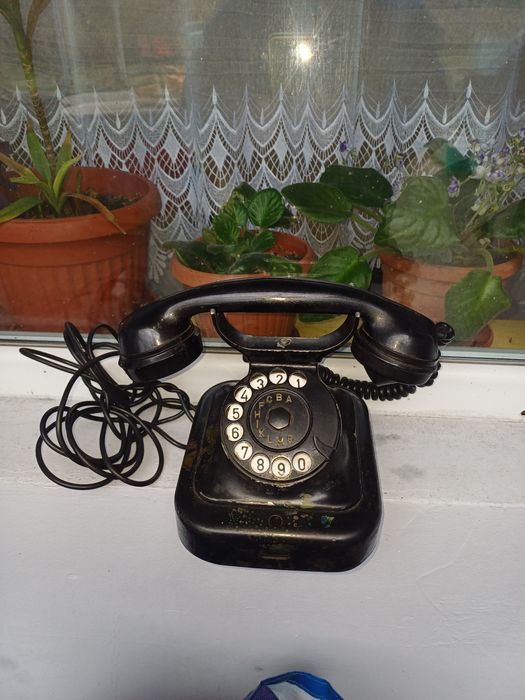 Ретро Телефон  за