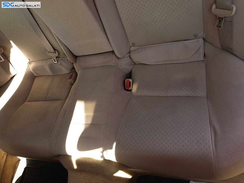 Bancheta Spate Sezut cu Spatar Pasageri Lexus XE20 IS IS220 2005 - 2013 [C0578]