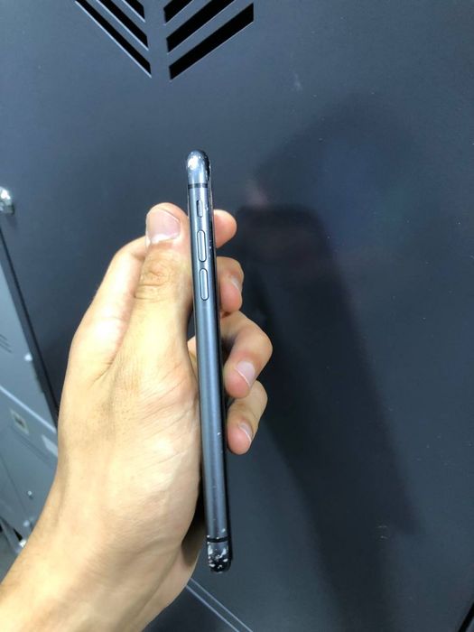 iPhone 11 128Gb feysi iwlidi