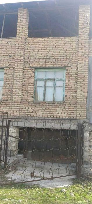 Пскент туманида дача  сотилади