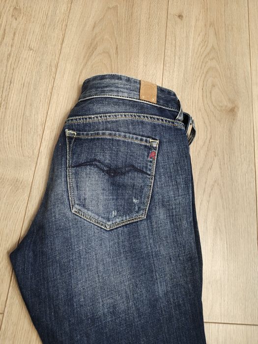 Blugi Replay Nadie Straight Fit – Mărimea 27 – Denim Premium