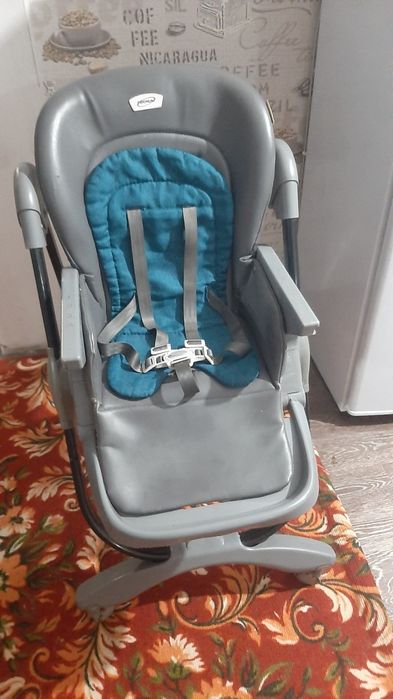 Продам детский стул