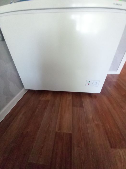 Продам морозильную камеру