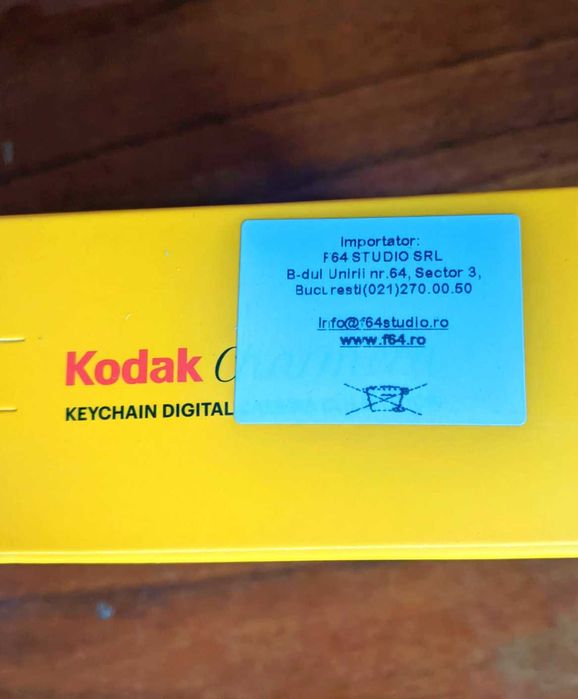 Camera foto digitala breloc Kodak Charmera + card microSD 32GB, NOU