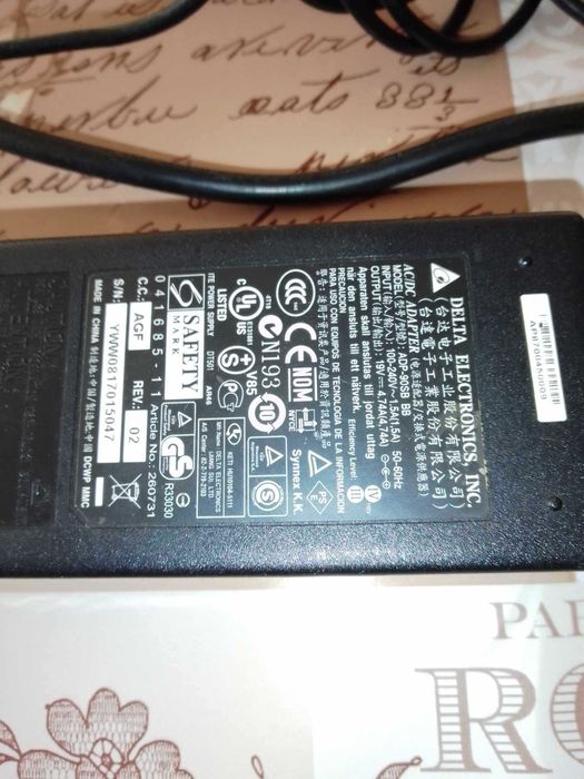 работещи зарядни за лаптопи