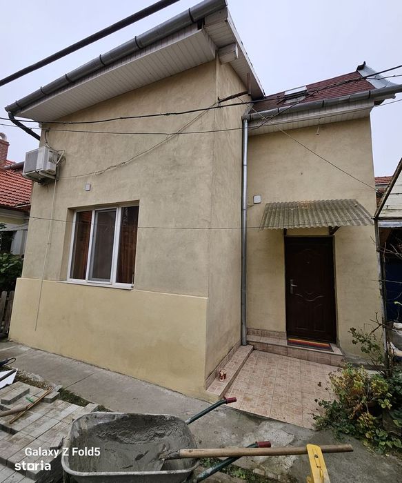 Apartament la casă zonă centrală