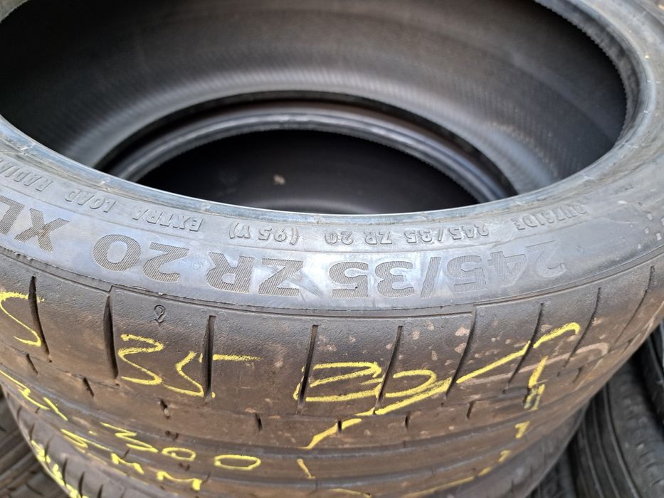 2 anvelope 245/35 R20 Continental runflat
