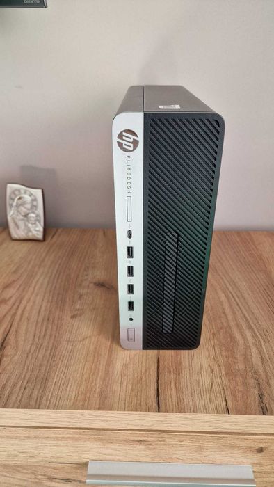 HP EliteDesk 705 G4 SFF calculator sistem desktop unitate PC NVMe ...
