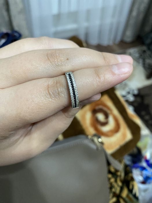Серебро кольца 17-18 р-р