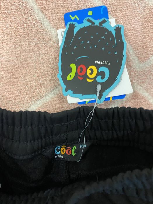 Куртка на девочку весна/осень