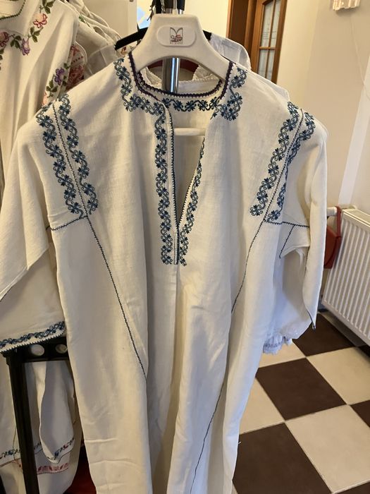 Ie autentica romaneasca