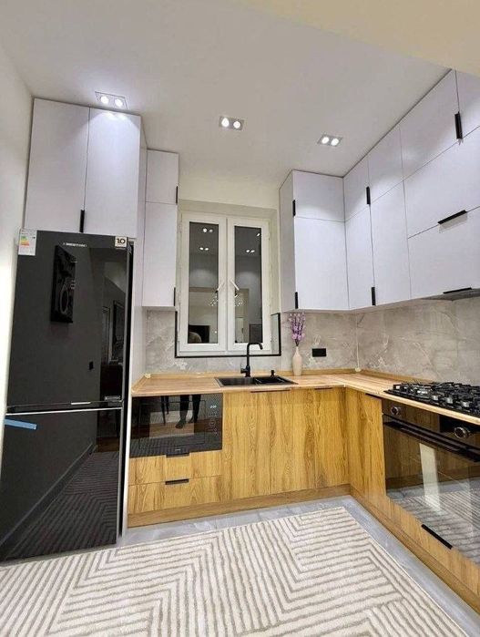 Срочно продается 1в2 ком квартира, ориентир: метро Минор, 43м²