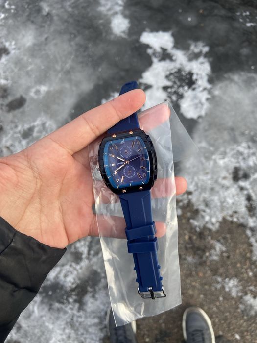 Продам часы мужские