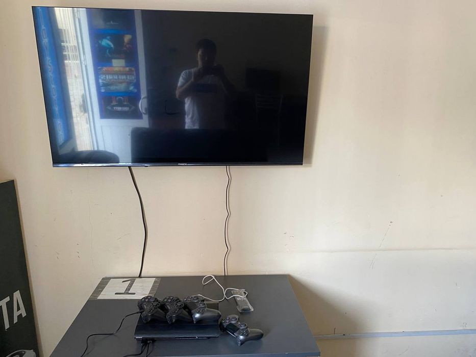 Playstation 3.4.4slim sotiladi