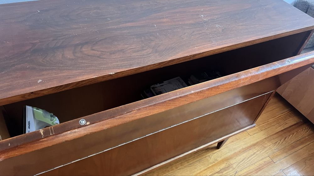 Продам тумбу-комод для книг, одежды