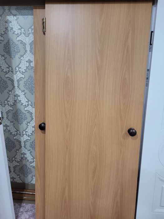 Продам межкомнатные двери