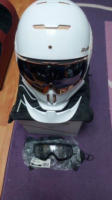 Casca schi Ruroc Trinity