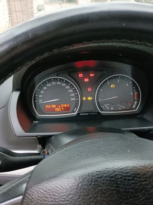 Vând BMW X3  model 2006