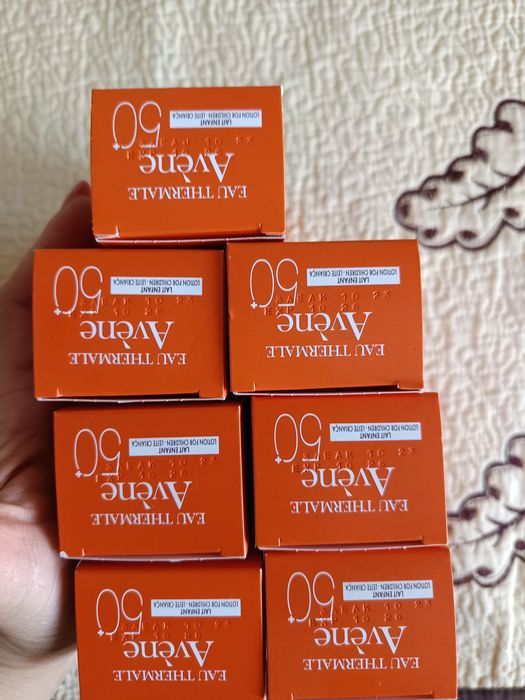 Avene, Lapte de fata și corp pentru copii SPF 50+