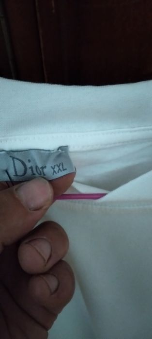 Tricou nou cu eticheta