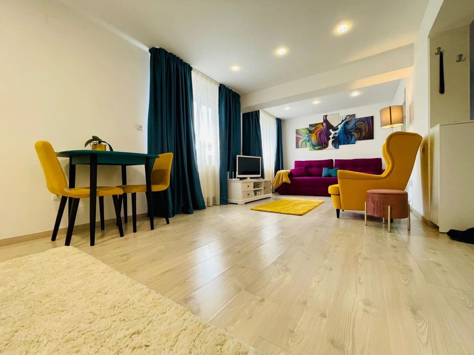 Inchiriez apartament Buna Ziua