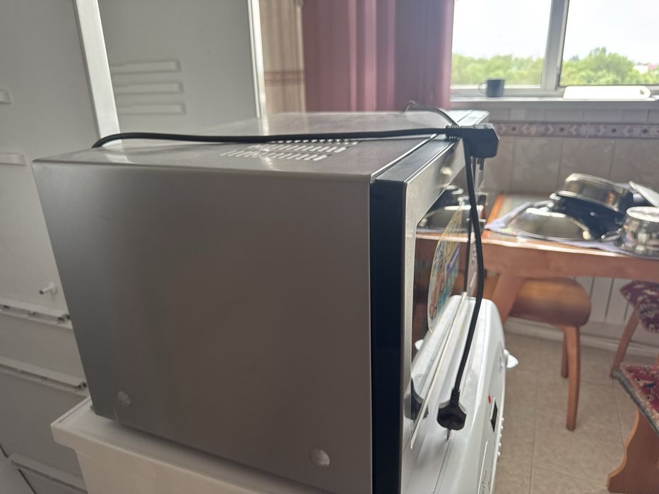 Микроволновая печь