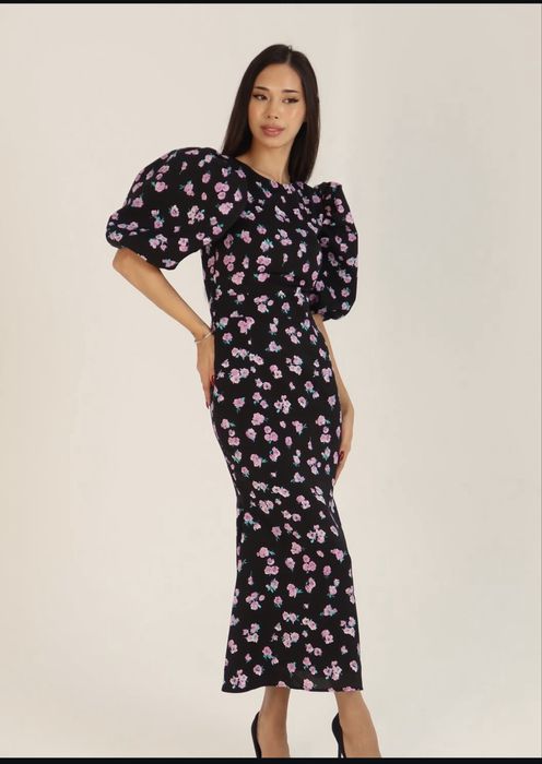 Продам новое платье