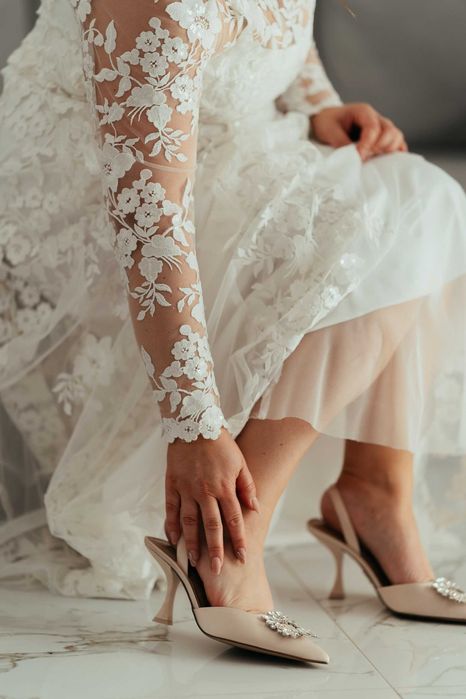 Vand rochie mireasa model unicat